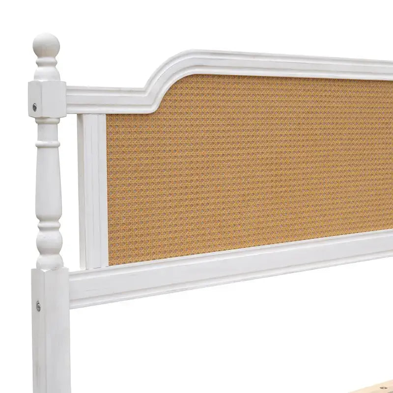 Cadre de lit plateforme en noyer / rotin blanc, King / Queen, aucun sommier tapissier requis